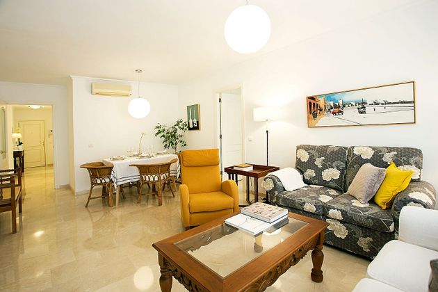 Foto 1 de Alquiler de piso en Perchel Sur - Plaza de Toros Vieja de 2 habitaciones con muebles y aire acondicionado