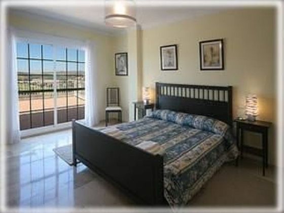 Foto 2 de Chalet en alquiler en avenida Mijas Golf de 4 habitaciones con terraza y piscina