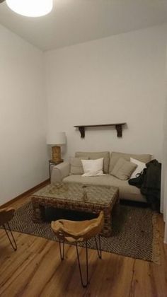 Foto 2 de Pis en venda a San Gil de 2 habitacions amb terrassa i mobles