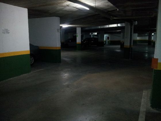 Foto 1 de Venta de piso en Camas de 3 habitaciones con garaje y aire acondicionado