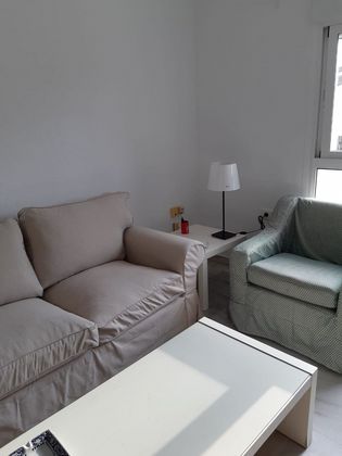 Foto 2 de Pis en lloguer a San Bartolomé - Judería de 1 habitació amb mobles i aire acondicionat