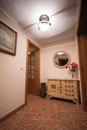 Foto 1 de Pis en venda a Centro - Villarreal de 3 habitacions amb garatge i ascensor