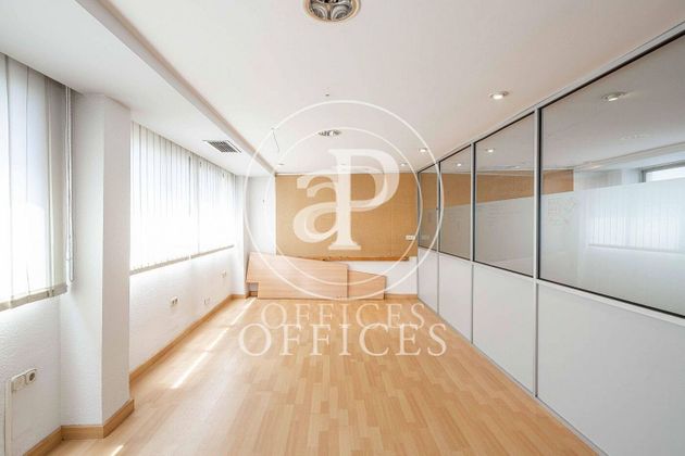 Foto 1 de Oficina en venta en La Petxina de 185 m²