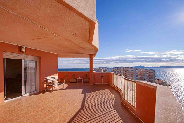 Foto 1 de Àtic en venda a Playa de las Gaviotas-El Pedrucho de 3 habitacions amb terrassa i piscina
