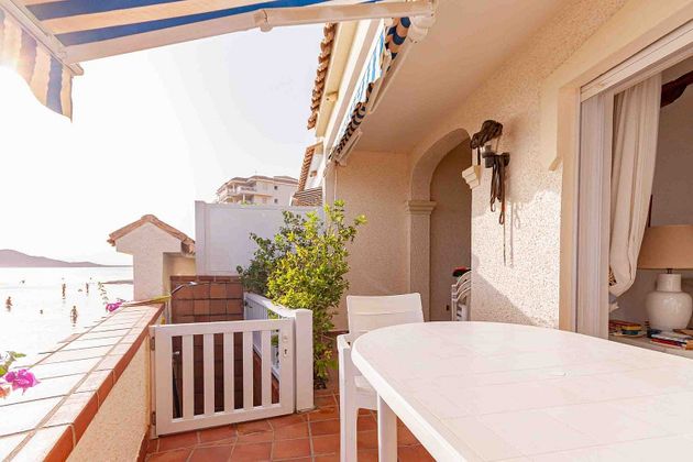 Foto 2 de Piso en venta en urbanización Cabo Romano de 3 habitaciones con terraza y piscina
