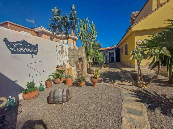 Foto 2 de Casa en venda a Playa del Galán de 5 habitacions amb terrassa i piscina
