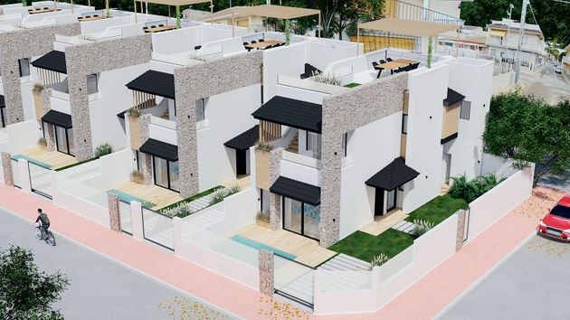 Foto 1 de Casa en venda a calle Almirante Guitian Vieitio de 3 habitacions amb terrassa i piscina