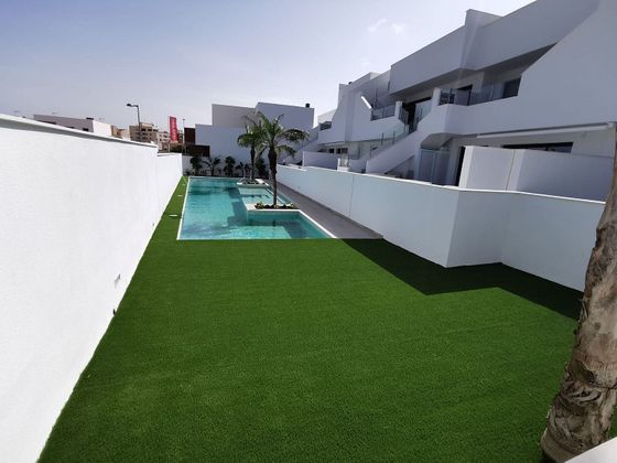 Foto 2 de Pis en venda a Zona Pueblo de 3 habitacions amb terrassa i piscina