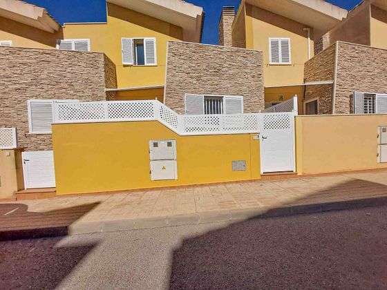 Foto 2 de Pis en venda a calle Punta Seca de 5 habitacions amb terrassa i piscina