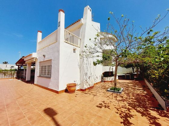 Foto 1 de Xalet en venda a Cabo de Palos de 4 habitacions amb terrassa i garatge