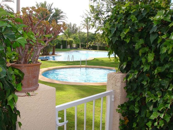 Foto 1 de Casa adossada en venda a Torre en Conill-Cumbres de San Antonio de 4 habitacions amb terrassa i piscina
