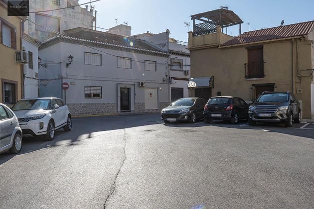 Foto 2 de Piso en venta en Albolote de 3 habitaciones con terraza y garaje