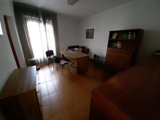 Foto 1 de Casa adossada en venda a Centro - Castellón de la Plana de 5 habitacions amb calefacció