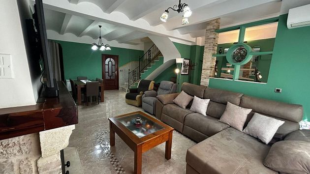 Foto 2 de Chalet en venta en Pueblo de Cullera de 3 habitaciones con terraza y garaje