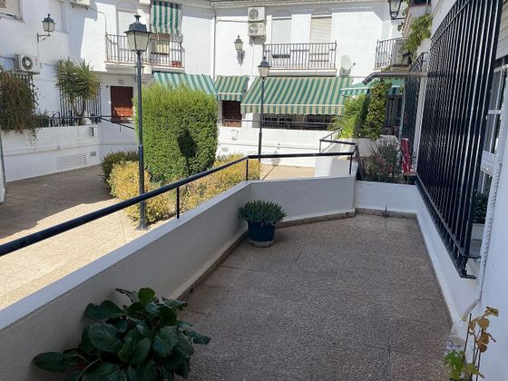 Foto 1 de Casa adossada en venda a calle Cedazos de 3 habitacions amb garatge i balcó
