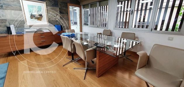 Foto 2 de Oficina en venda a San Matías - Realejo de 300 m²