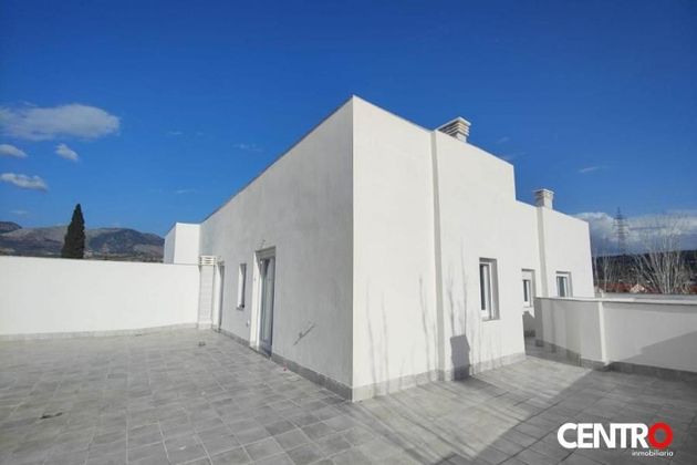 Foto 1 de Àtic en venda a Pulianas de 3 habitacions amb terrassa i garatge