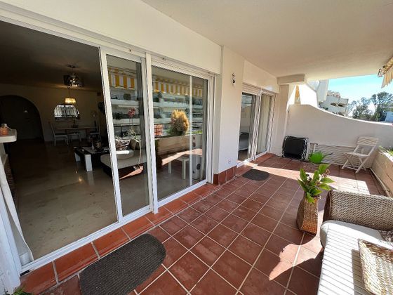 Foto 2 de Pis en venda a calle Guadalmina Alta de 2 habitacions amb terrassa i piscina