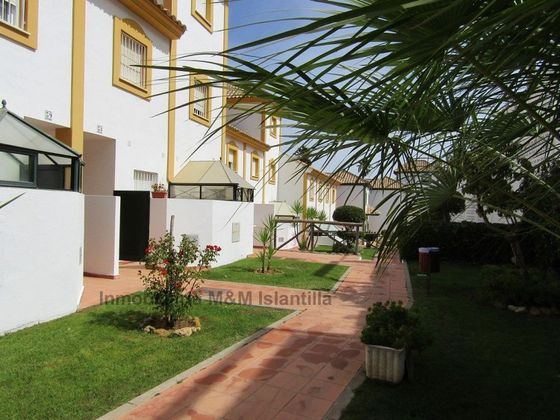 Foto 2 de Casa adossada en venda a La Antilla - Islantilla de 2 habitacions amb terrassa i piscina