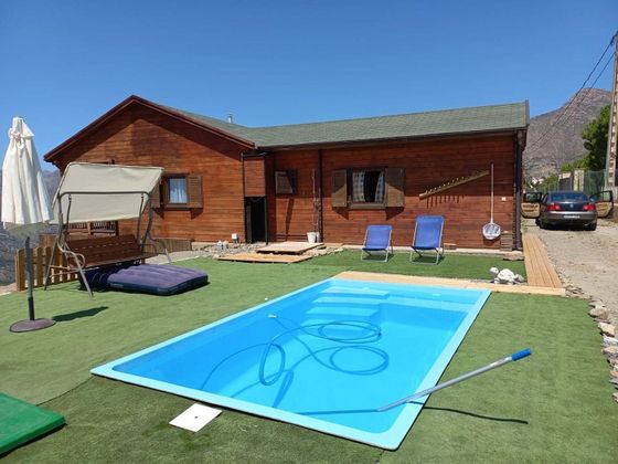 Foto 1 de Casa en venda a Jete de 3 habitacions amb terrassa i piscina