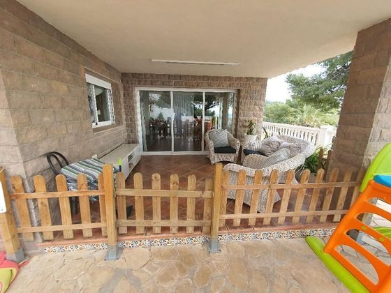 Foto 2 de Xalet en venda a Montornés - Las Palmas - El Refugio de 7 habitacions amb terrassa i piscina