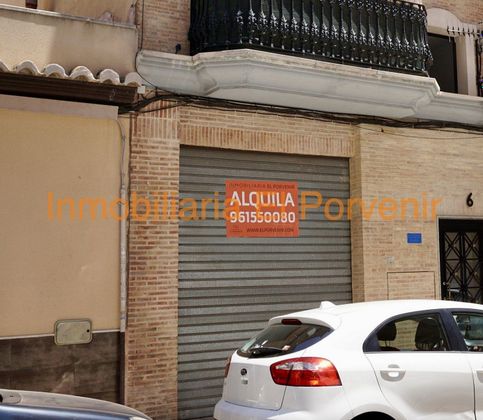 Foto 2 de Alquiler de local en calle Del Mestre Victoriano Andres de 84 m²