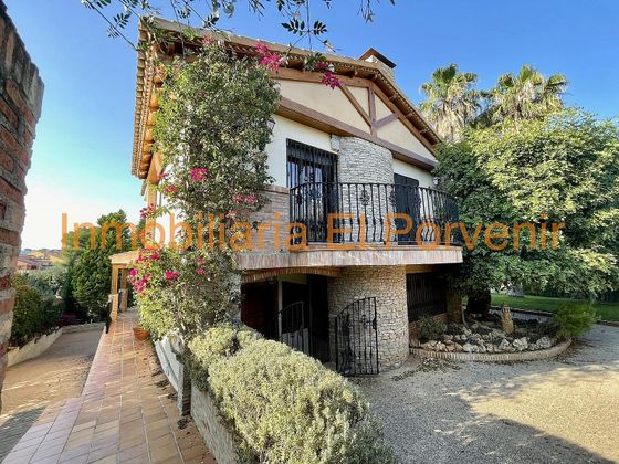 Foto 1 de Xalet en venda a El Vedat - Santa Apolonia de 5 habitacions amb terrassa i piscina