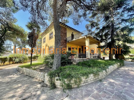 Foto 1 de Chalet en venta en El Vedat - Santa Apolonia de 4 habitaciones con terraza y jardín