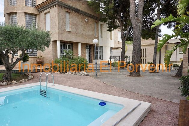 Foto 2 de Xalet en lloguer a El Vedat - Santa Apolonia de 4 habitacions amb terrassa i piscina
