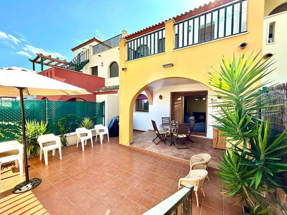 Foto 1 de Casa en venta en calle Jorge Guillen de 3 habitaciones con terraza y piscina
