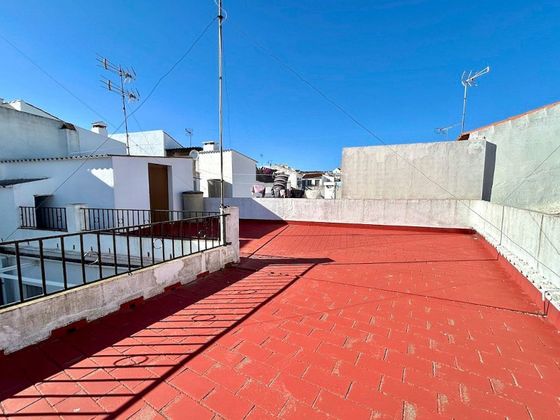 Foto 2 de Venta de casa en Villanueva de los Castillejos de 5 habitaciones con terraza