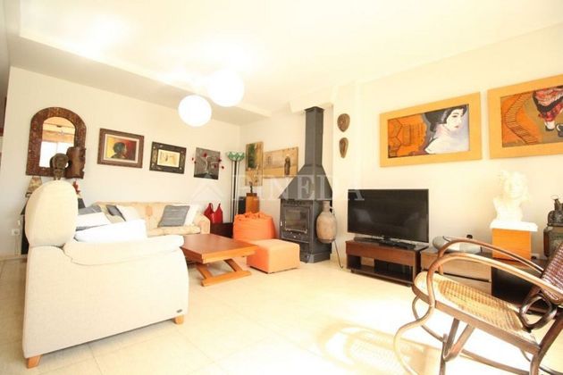 Foto 1 de Casa en venda a plaza Jacint Piquer de 4 habitacions amb terrassa i garatge