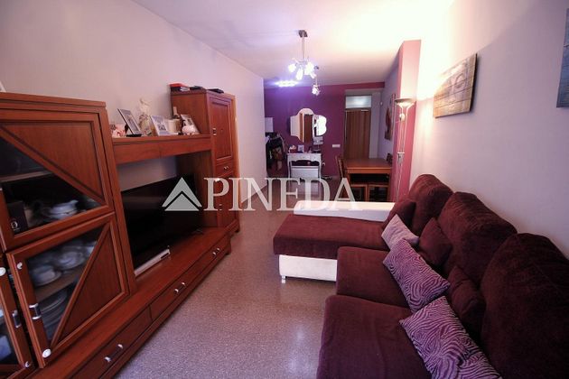 Foto 1 de Venta de piso en pasaje Guillén de Castro de 3 habitaciones con terraza y garaje
