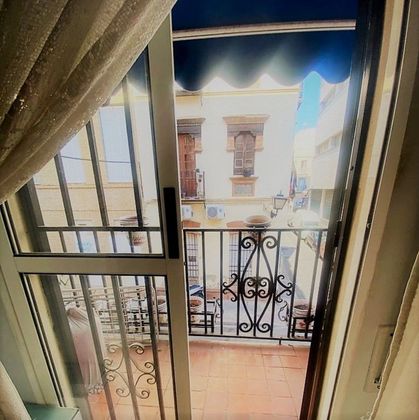 Foto 1 de Piso en venta en San Gil de 3 habitaciones con balcón y ascensor