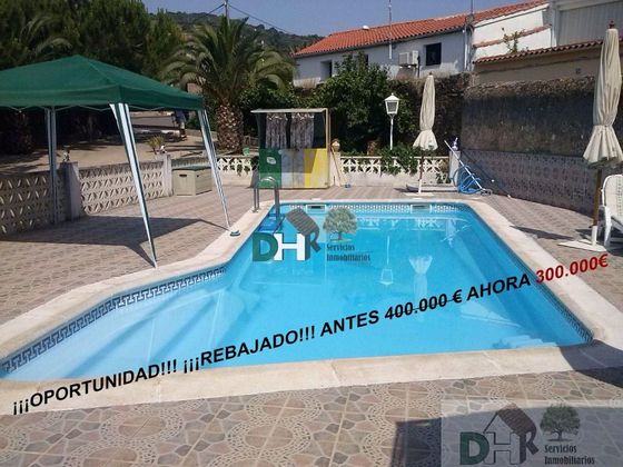Foto 1 de Xalet en venda a Herguijuela de 14 habitacions amb terrassa i piscina