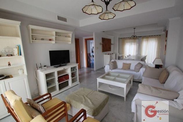 Foto 2 de Casa en venda a La Herradura de 6 habitacions amb terrassa i piscina