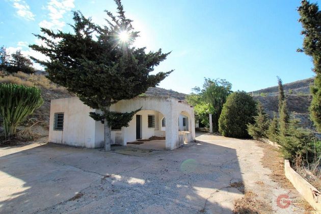 Foto 1 de Venta de casa rural en Los Tablones - La Garnatilla - Puntalón de 3 habitaciones y 35000 m²