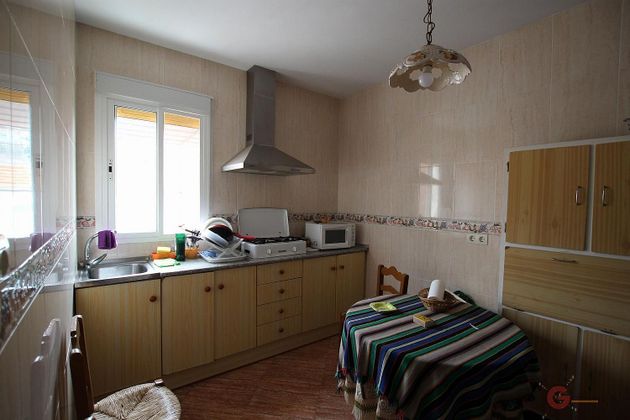 Foto 1 de Casa en venta en Molvízar de 3 habitaciones con terraza y garaje