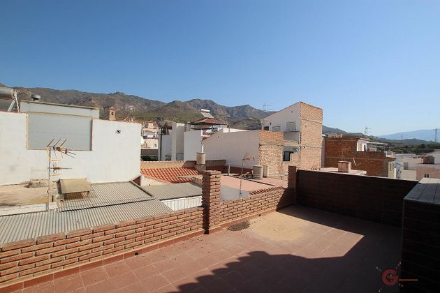 Foto 2 de Chalet en venta en Molvízar de 4 habitaciones con terraza y balcón