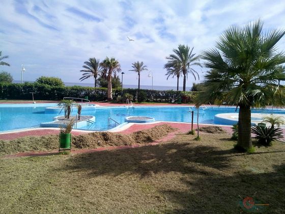 Foto 2 de Pis en venda a Castell de Ferro de 1 habitació amb terrassa i piscina