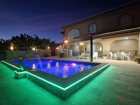 Foto 1 de Casa rural en venda a Salobreña de 2 habitacions amb terrassa i piscina