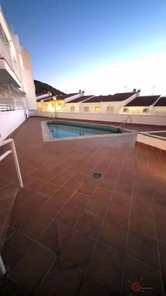 Foto 2 de Piso en venta en Polopos de 2 habitaciones con terraza y piscina