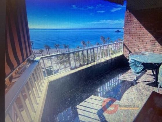 Foto 2 de Pis en venda a Almuñecar de 4 habitacions amb terrassa i balcó