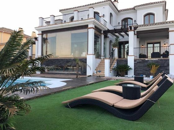 Foto 2 de Xalet en venda a calle Tubalitas de 6 habitacions amb terrassa i piscina