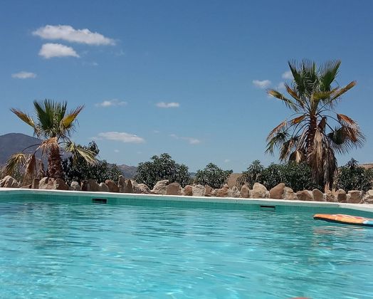 Foto 1 de Venta de chalet en Álora de 3 habitaciones con piscina