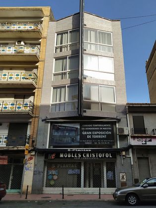 Foto 1 de Venta de edificio en Alfafar con ascensor
