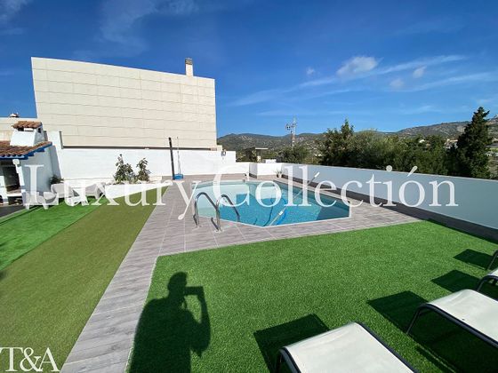 Foto 2 de Xalet en venda a Costa sur de 5 habitacions amb terrassa i piscina