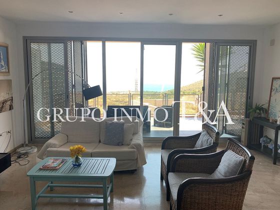 Foto 2 de Pis en venda a Costa sur de 4 habitacions amb terrassa i piscina