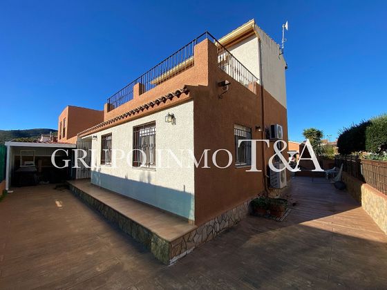Foto 1 de Casa en venda a Las Atalayas - Urmi - Cerro Mar de 3 habitacions amb terrassa i piscina