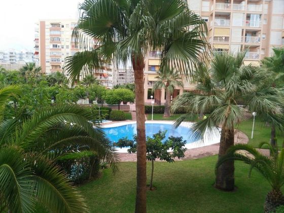 Foto 1 de Alquiler de piso en Els Terrers de 2 habitaciones con terraza y piscina